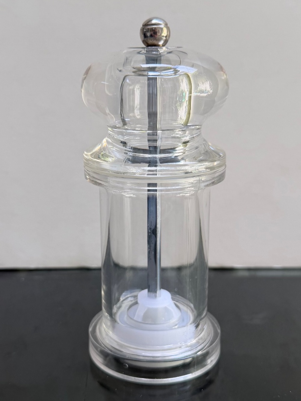 Cole & Mason, Pepper Mill, London, Lucite / Acrylic